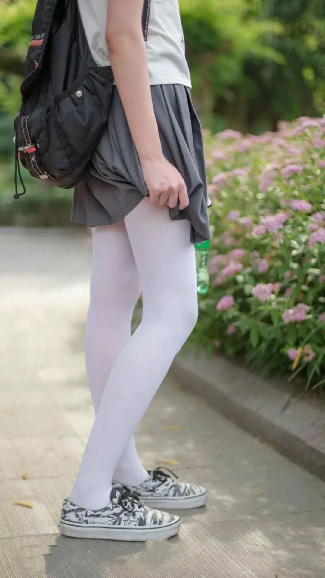 戈贝尔惊天一击定乾坤，巴黎上演冰与火之歌，森林狼斩落北京队